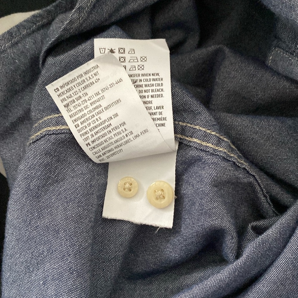 American Eagle Button Down Classic Fit Cotton Cha… - image 8